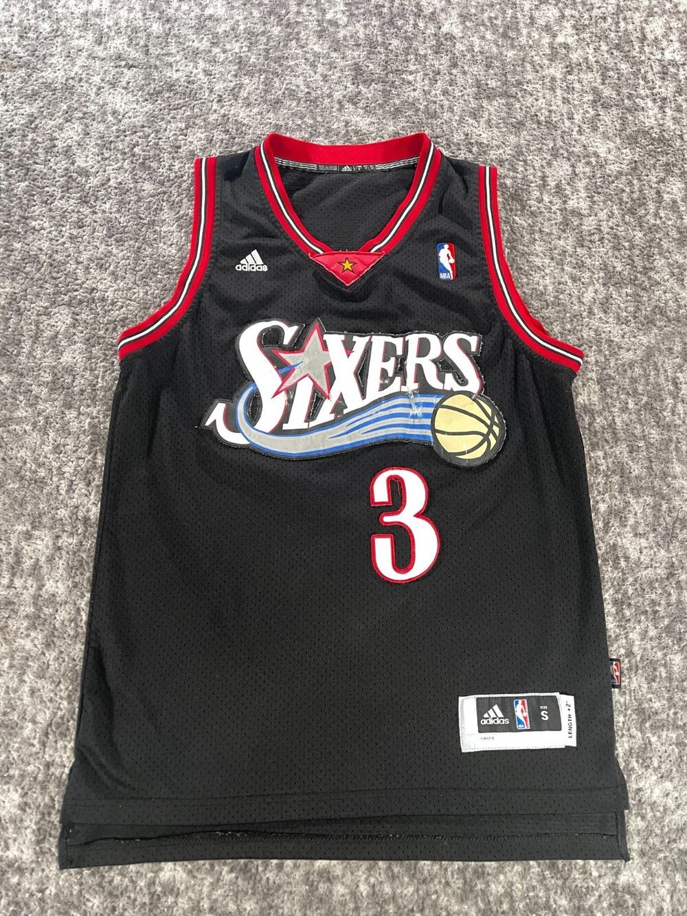 Adidas Philadelphia 76ers Allen Iverson #3 NBA Jersey Men’s Size Small +2 Black